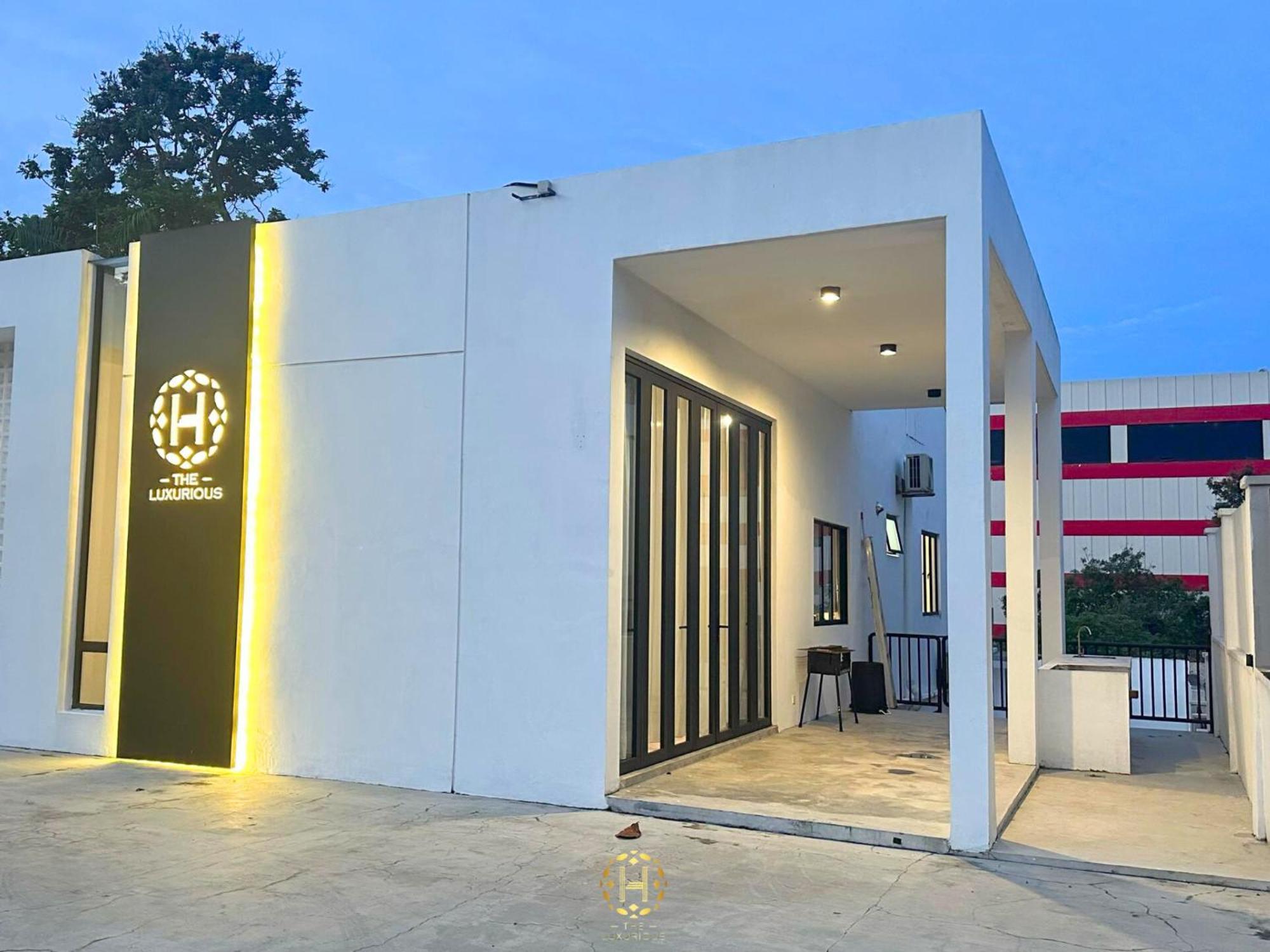 The Luxurious 27, Johor Bahru别墅 外观 照片